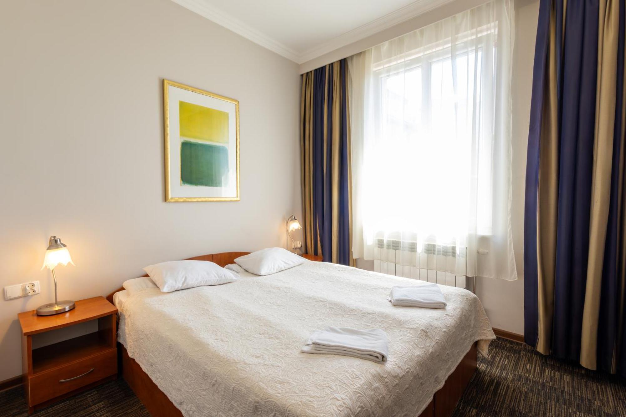 Noclegi Stadion Bed & Breakfast Varsó Kültér fotó