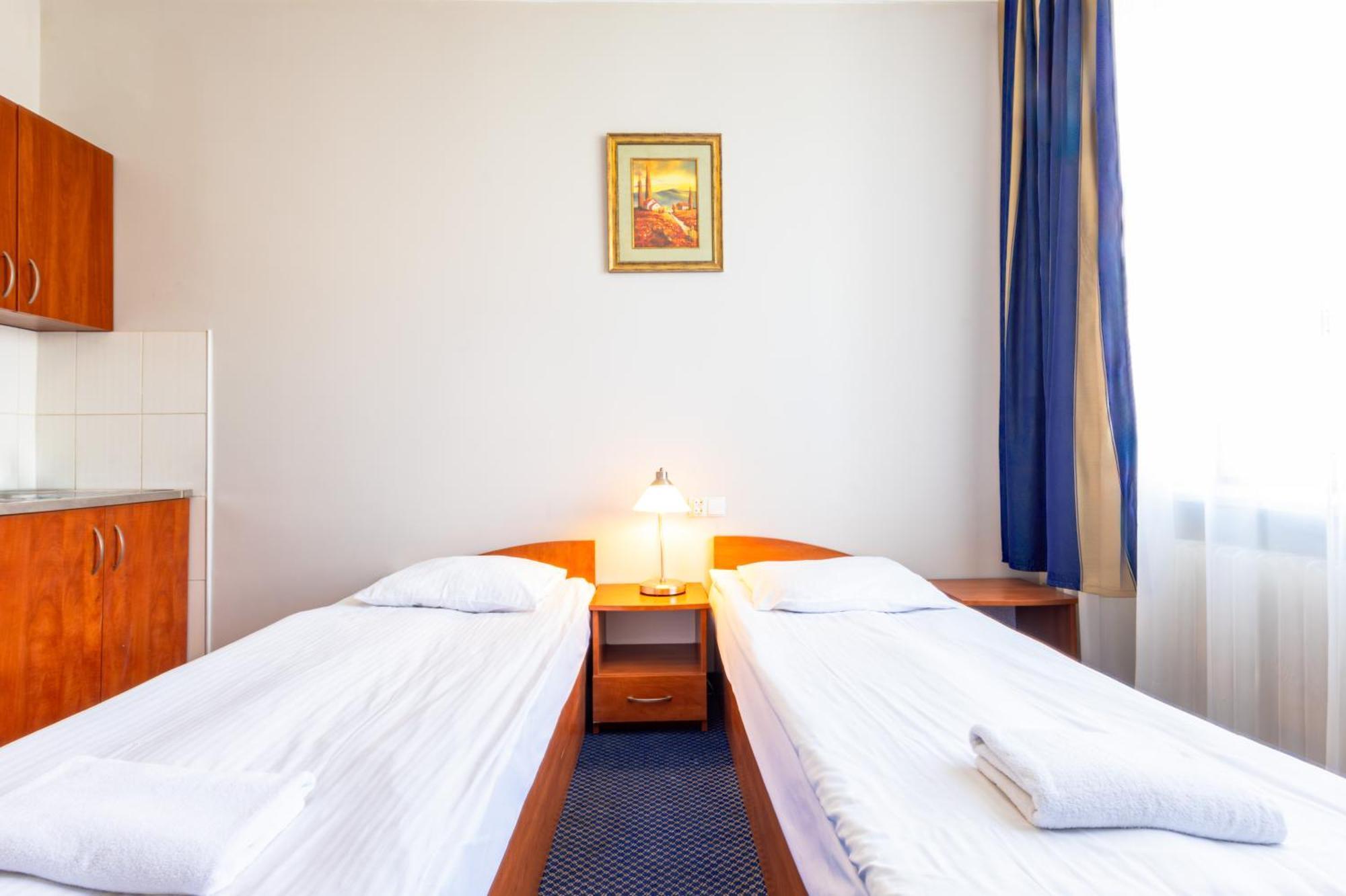 Noclegi Stadion Bed & Breakfast Varsó Kültér fotó