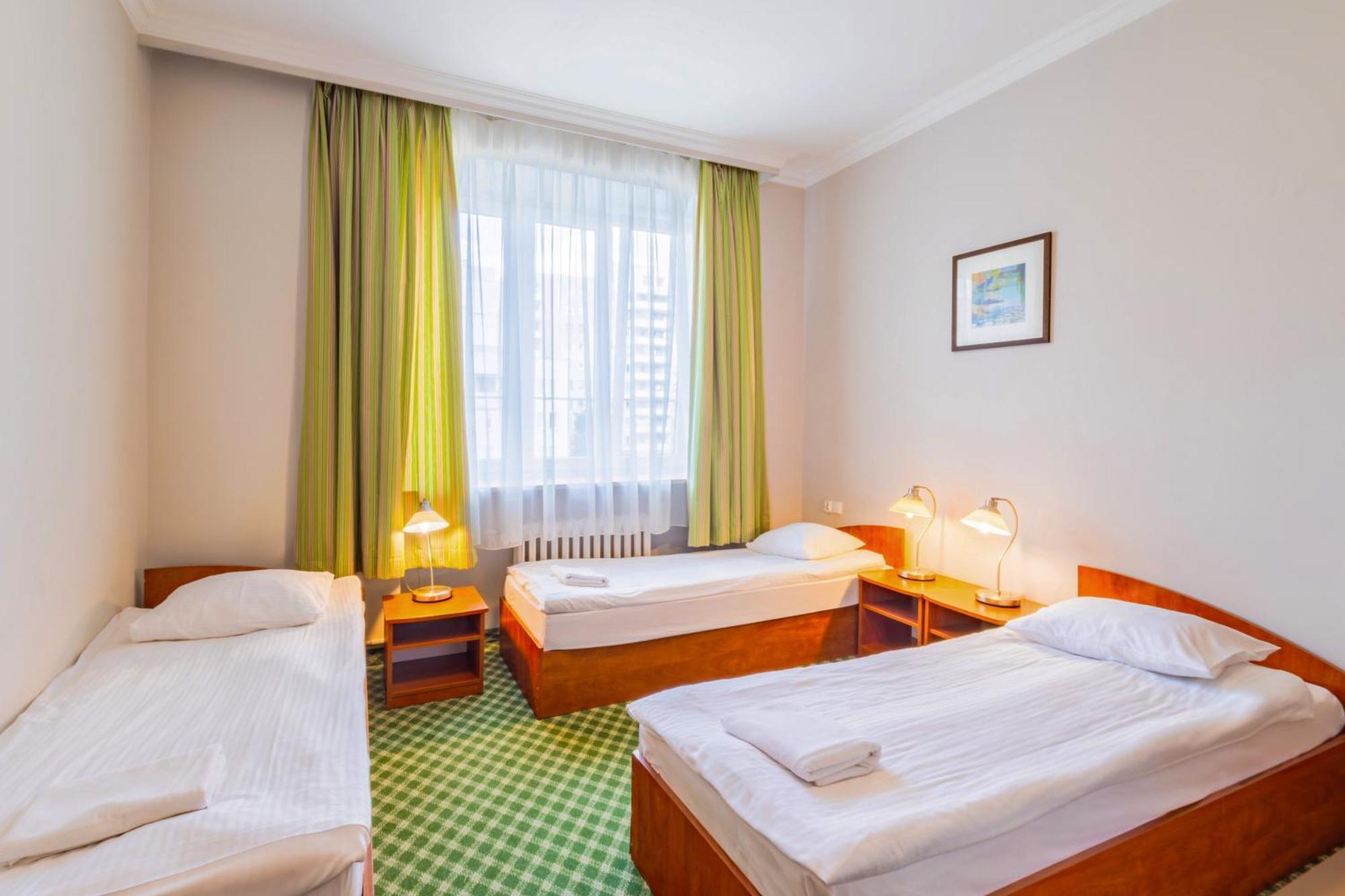 Noclegi Stadion Bed & Breakfast Varsó Kültér fotó